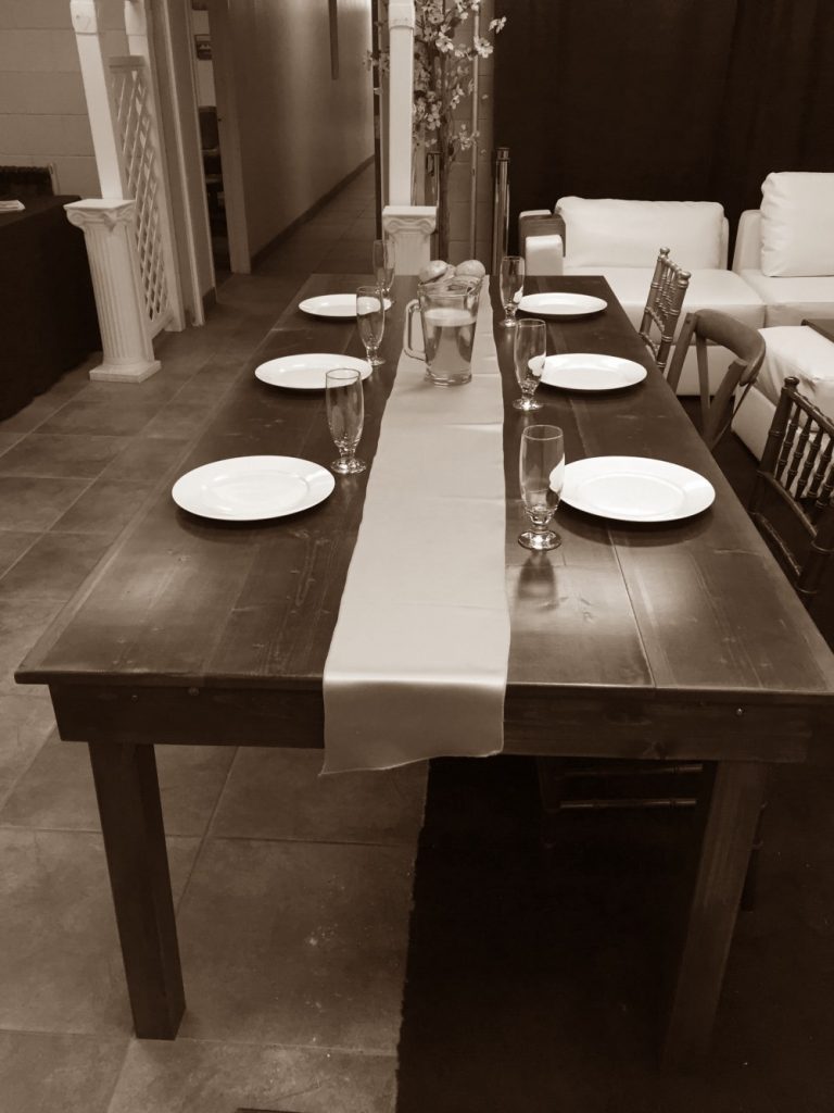 Farm table rentals for southeast WI